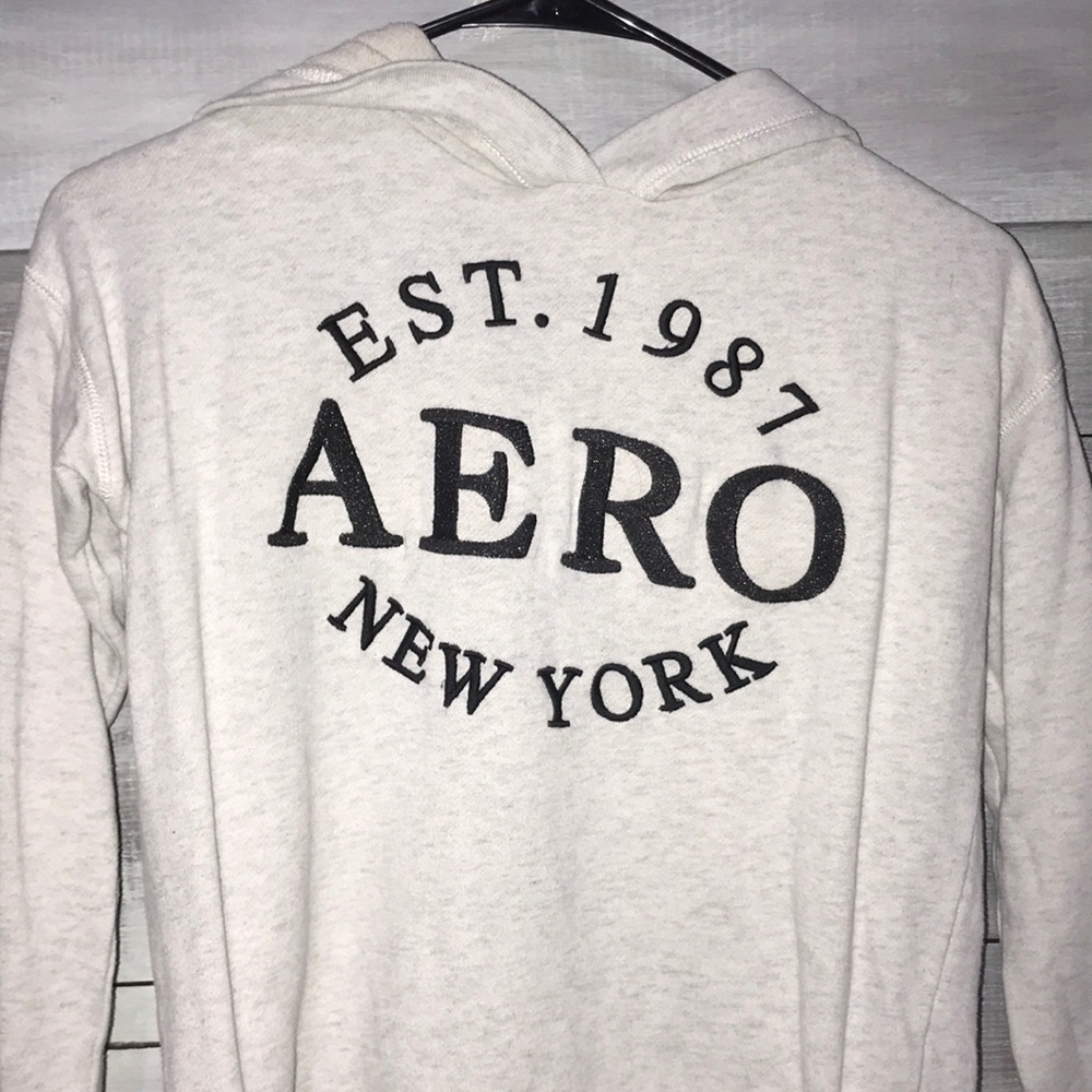 cropped hoodie
